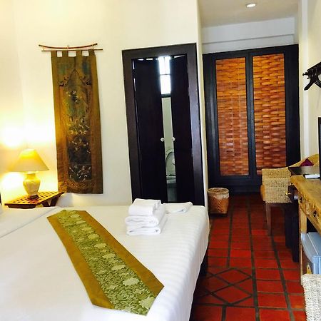 Bed and Breakfast Come Chiangmai Lanna Boutique House Chiang Mai Exterior foto